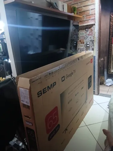 Televisão 65 polegadas 