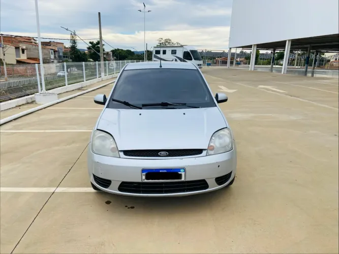 Ford Fiesta Personnalite 1.0 8V 66cv 5P 2004