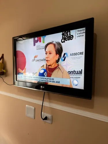 TV 32 polegadas LG