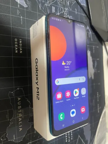 Celular Samsung Galaxy M12 64GB de Armazenamento