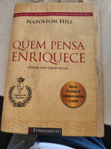 Livro Napoleon Hill Quem Pensa Enriquece