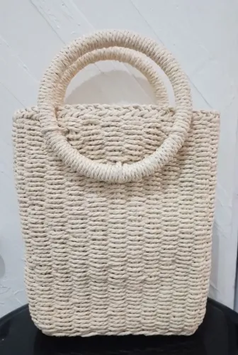 Bolsa de palha. Centro RJ.