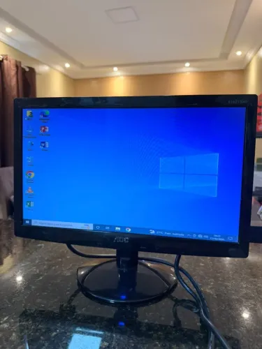 Monitor Aoc 15.6 Pol