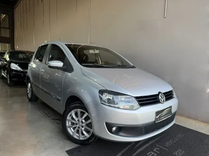 Volkswagen Fox Prime/higli. 1.6 Total Flex 8V 5P 2014