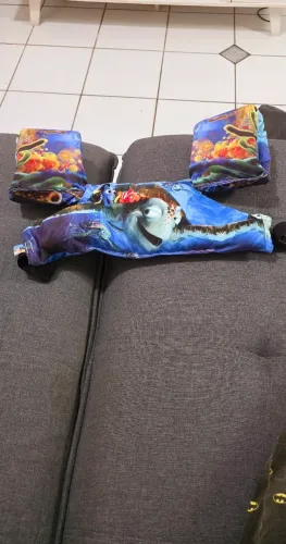Colete flutuador infantil