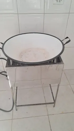 Tacho pasteleiro completo com acessórios em ótimo estado(Entrego)