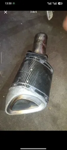 Escapamento estilo Akrapovic