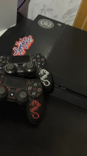 Vendo PlayStation 4