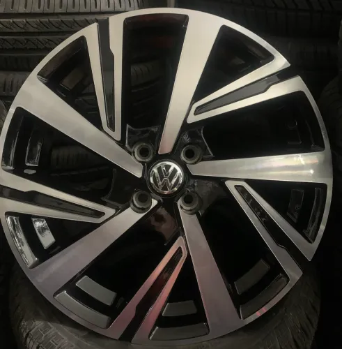 Roda de liga leve novas R17 furação 4x100 