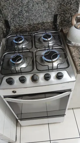 Fogão Brastemp 4 bocas branco mesa em inox