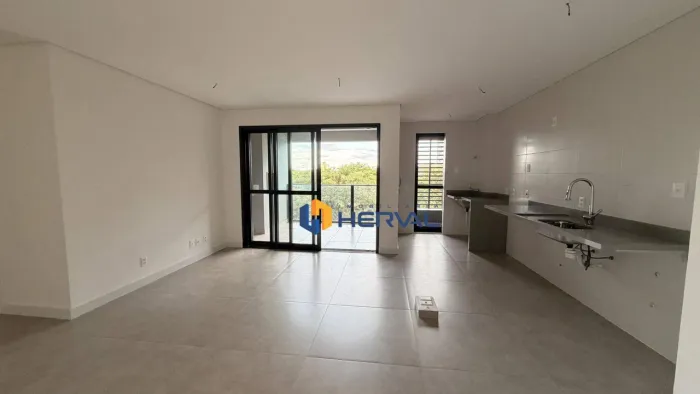 Apartamento com 3 quartos à venda, 101 m² por R$ 1.250.000 - Zona 07 - Maringá/PR