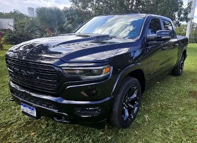 Ram 1500 Limited Night Edition 5.7 4X4 Aut. 2024