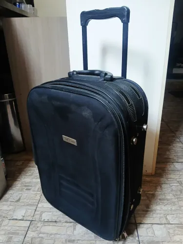 Mala p viagem Perfeita pouco uso Aceit. Cart