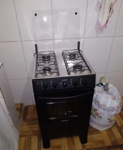 Fogão de 4 bocas