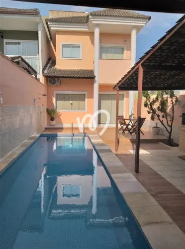 Excelente casa duplex condomínio Vale das Palmeiras - Campo Grande - RJ