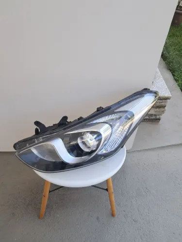 Farol esquerdo Hyundai i30 2014 a 2018 original motorista