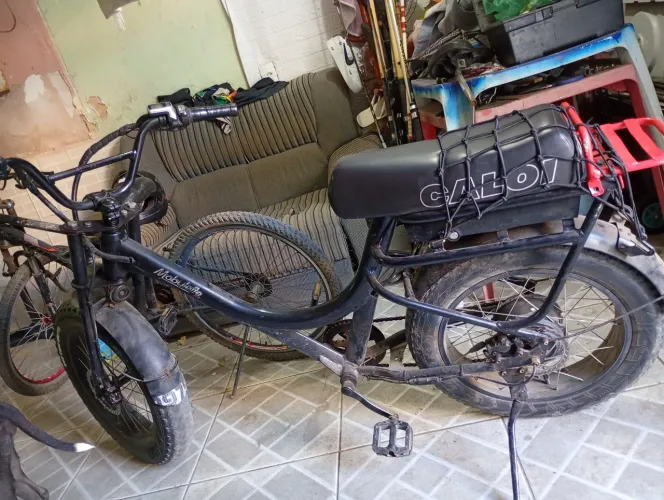 Bicicleta elétrica Caloi mobylette