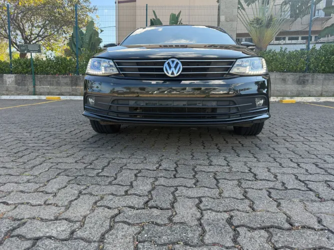 Volkswagen Jetta Highline 2.0 TSI 16V 4P Tiptronic 2018