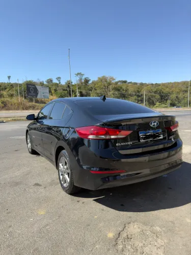 Hyundai Elantra 2.0 16V Flex Aut. 2018