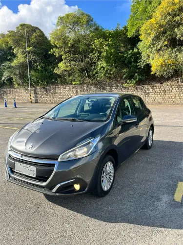 Peugeot 208 Allure 1.2 Flex 12V 5P Mec. 2018