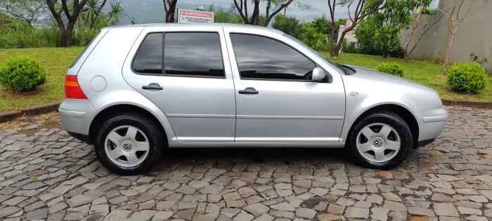 Volkswagen Golf 1.6 MI/ 1.6 MI Gener./black & Silver 2002
