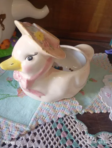 Pata weiss cerâmica antiga