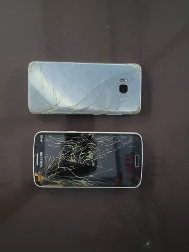 Celular para peças 