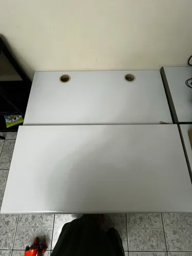 Mesa ergonômica para escritório ou estudo