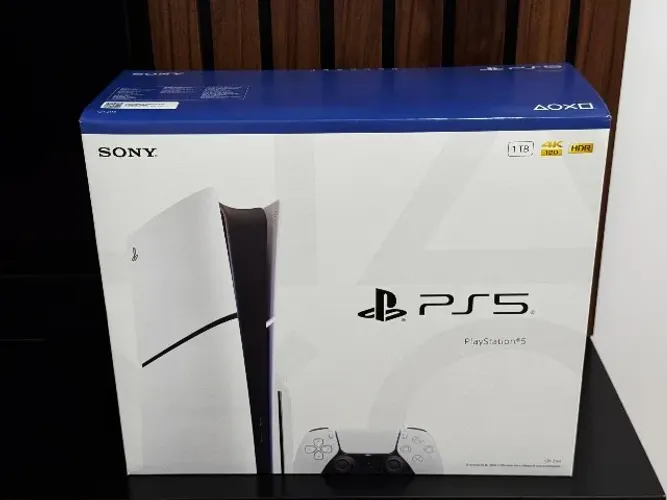 PS5 SLIM 1TB COM LEITOR NOVO E LACRADO