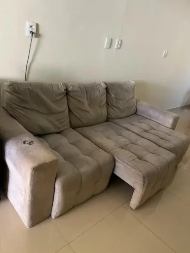 Sofá Retrátil 2,20m | 3 Lugares | Higienizado | Muito Confortável