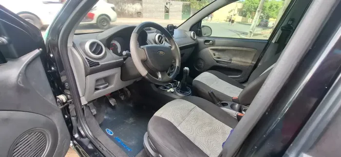 Ford Fiesta Sed. 1.6 8V Flex 4P 2009