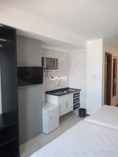 ALUGO EXCELENTE FLAT COM COZINHA NO EXECUTIVE APART HOTEL- KALILANDIA