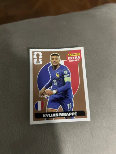Figurinha legend Kylian Mbappé bronze