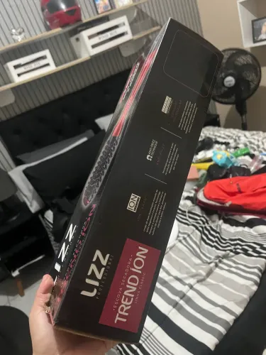 Vendo escova secadora