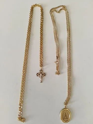Vendo 2 cordões de ouro 18k