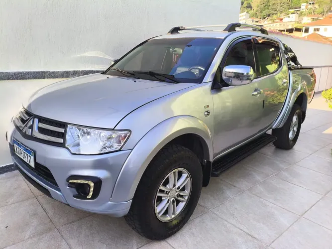 Mitsubishi L200 Triton HPE 3.2 CD TB Int.diesel AUT 2017