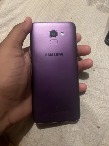 Samsung J6