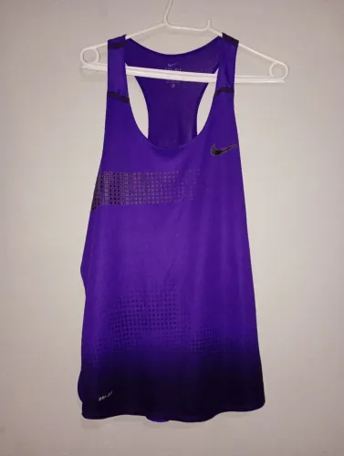 Regata Nike