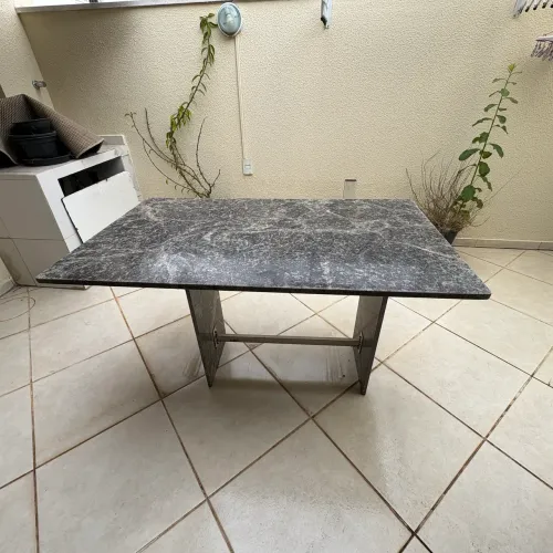 Mesa Mármore
