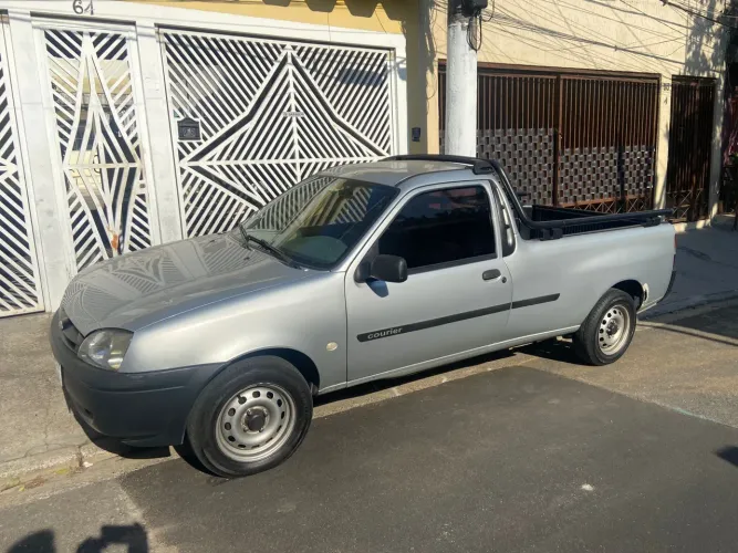 Ford Courier 1.6 L/ 1.6 Flex 2012