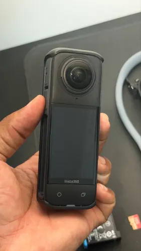 Insta360 x4 + Acessórios e cartão sd