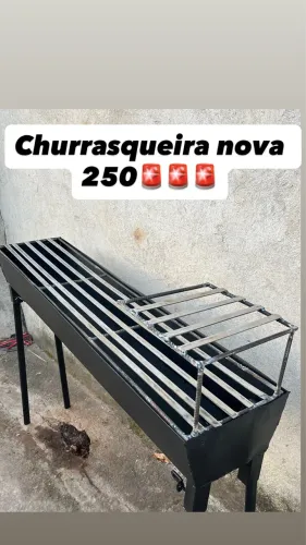 Churrasqueira para espetinho 250?
