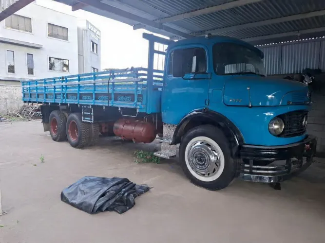 MB 1111, turbo, truck,  original. 