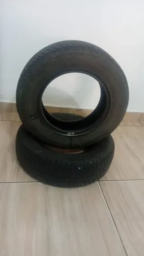 Pneus usados em bom estado