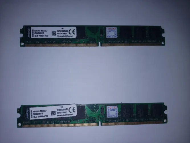 Par de Memórias  Ram Kingston 2gb Ddr2