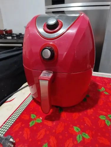 Air Fryer Fritadeira sem óleo vermelha