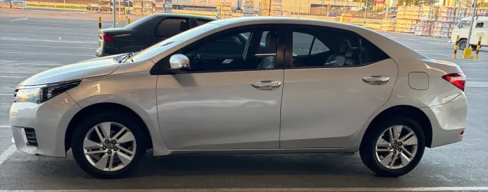 Toyota Corolla GLI 1.8 Flex 16V Aut. 2016