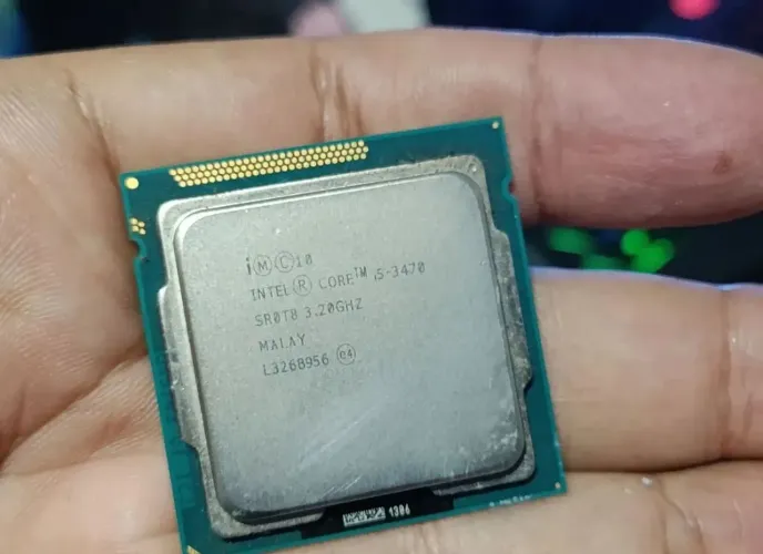 CPUs,PLACA de vídeo,Placa mãe,Gabinetes