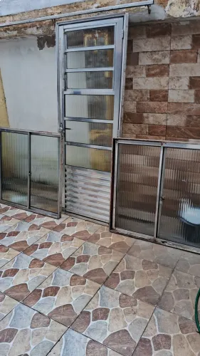 Vendo janela mais porta de alumínio
