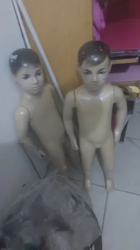Manequins